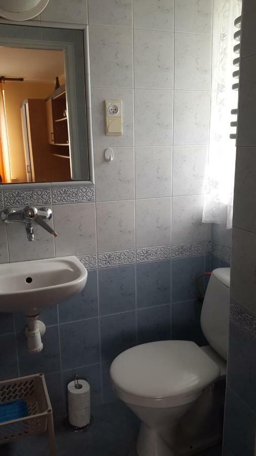 Pokoje U Kamy Ustka Exterior foto